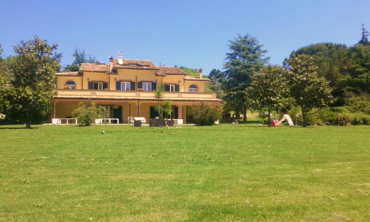 Villa Gusto E Benessere Sacrofano Luaran gambar